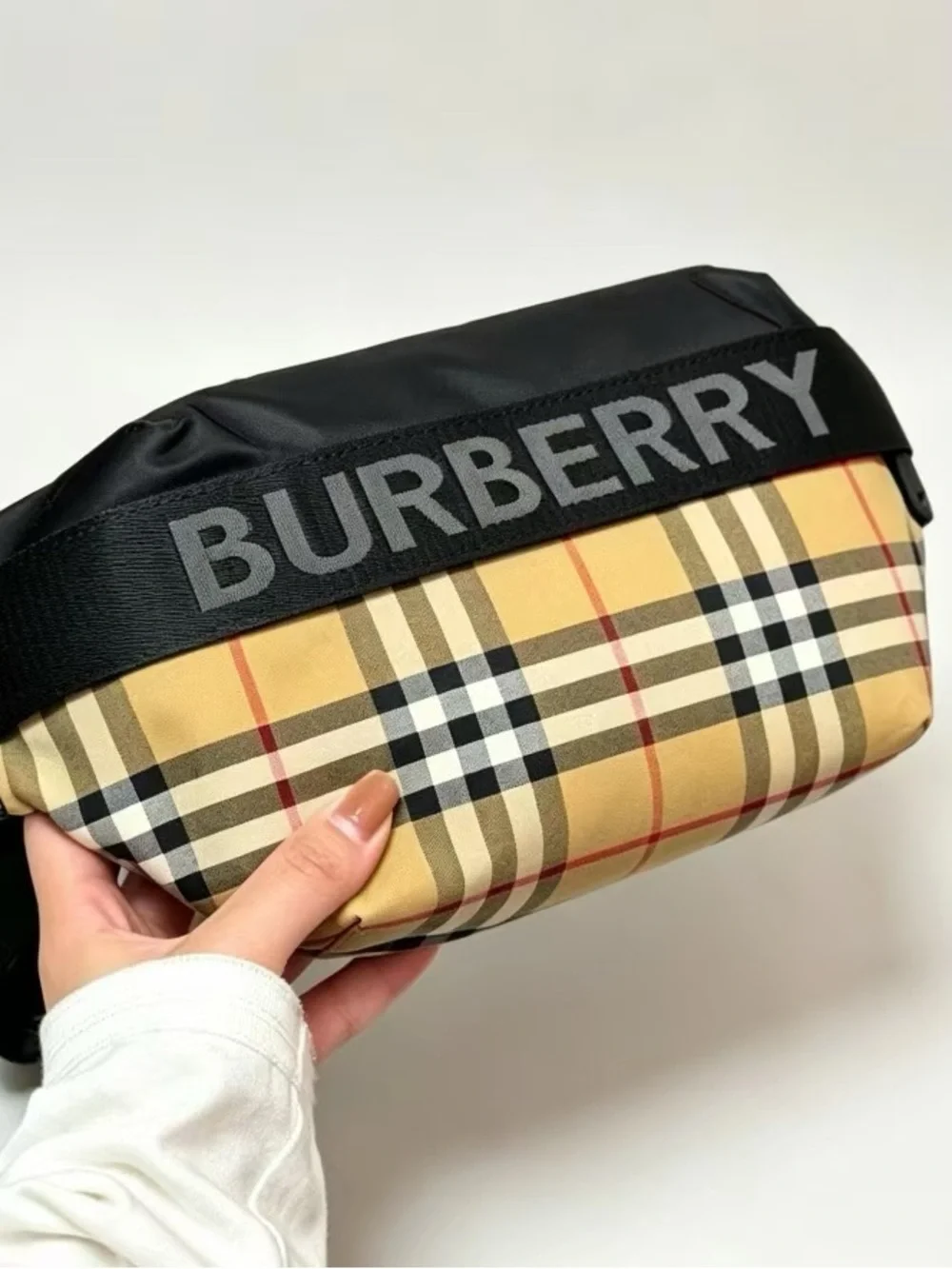 Burberryy Black & Beige Checked Belt Bag